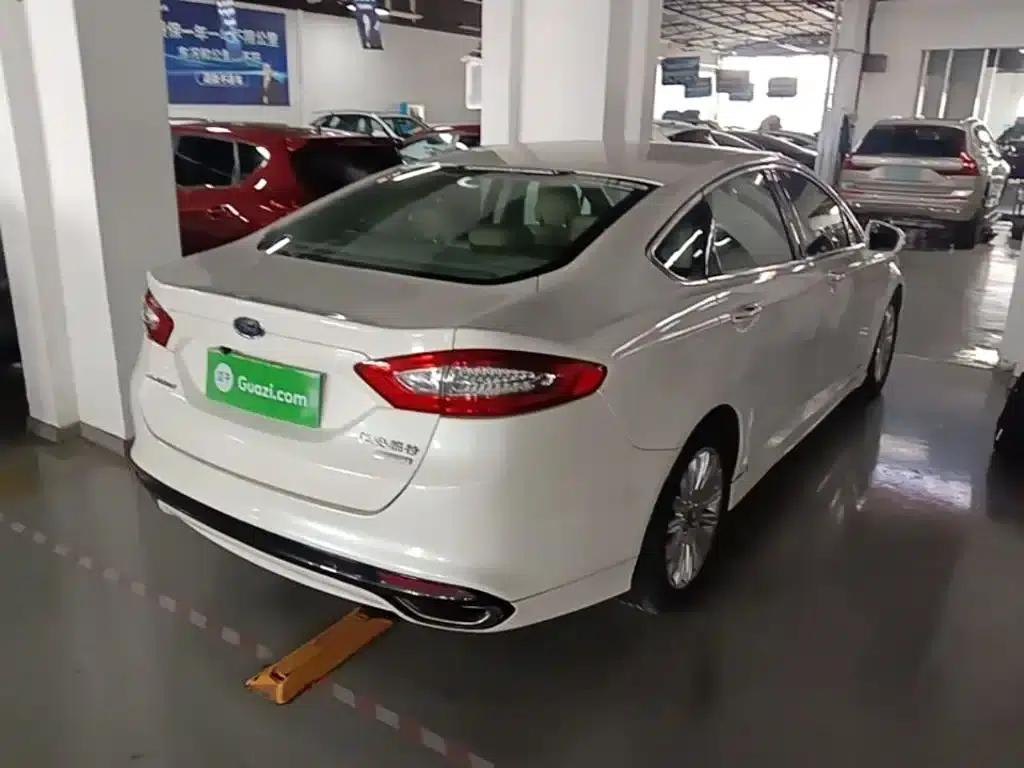2013 Ford Mondeo 2.0L GTDi200 Fashion Edition — миниатюра 7