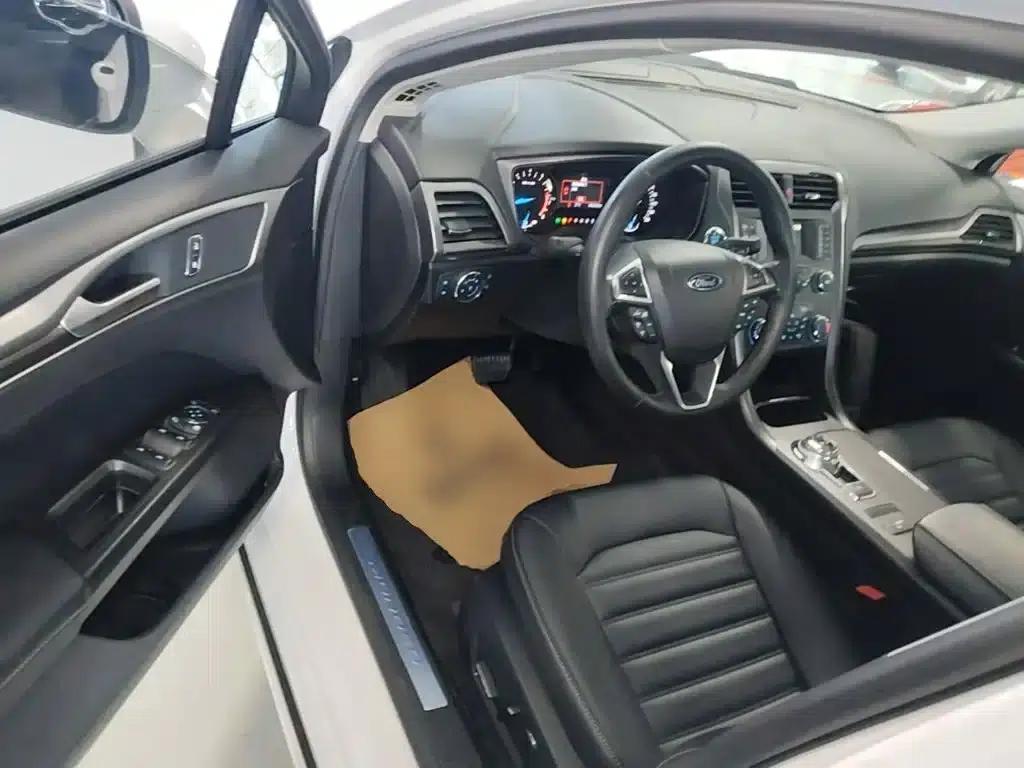 2018 Ford Mondeo EcoBoost 180 Intelligent Fashion Edition (National V Emission Standard) — миниатюра 16