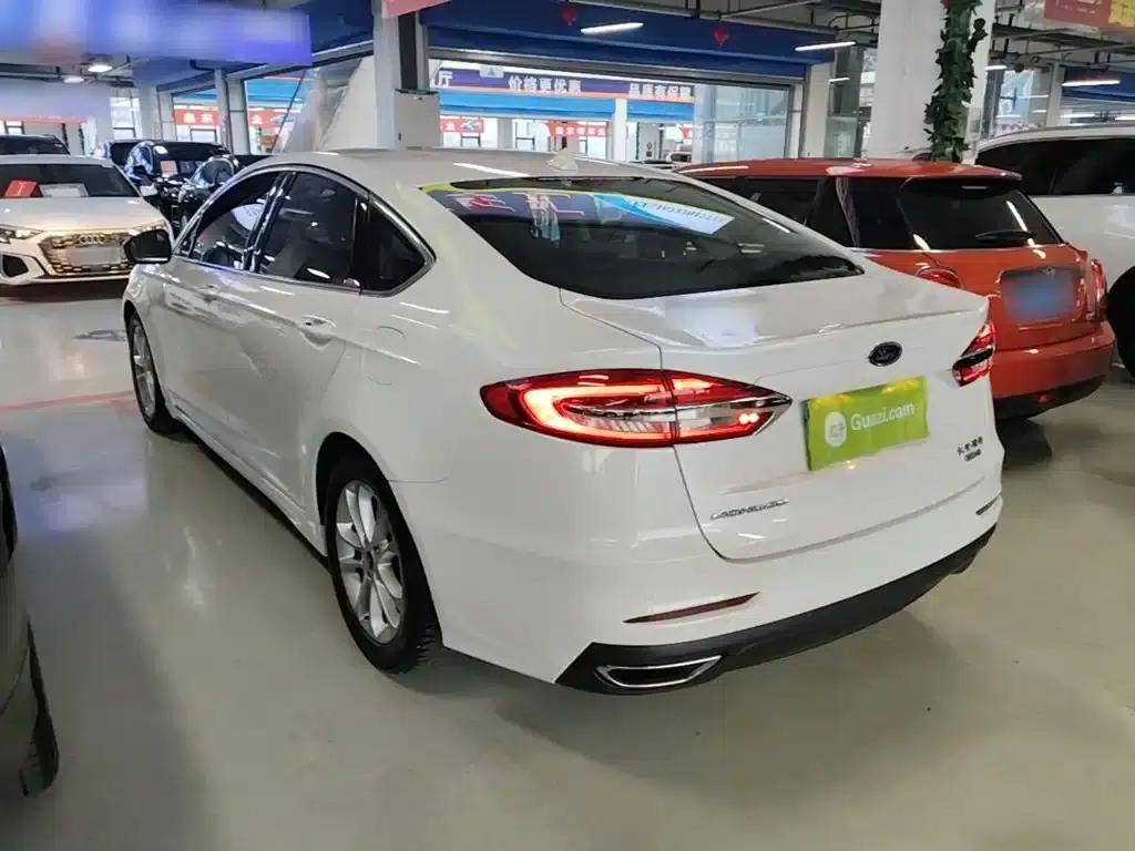 2018 Ford Mondeo EcoBoost 180 Intelligent Fashion Edition (National V Emission Standard) — миниатюра 5