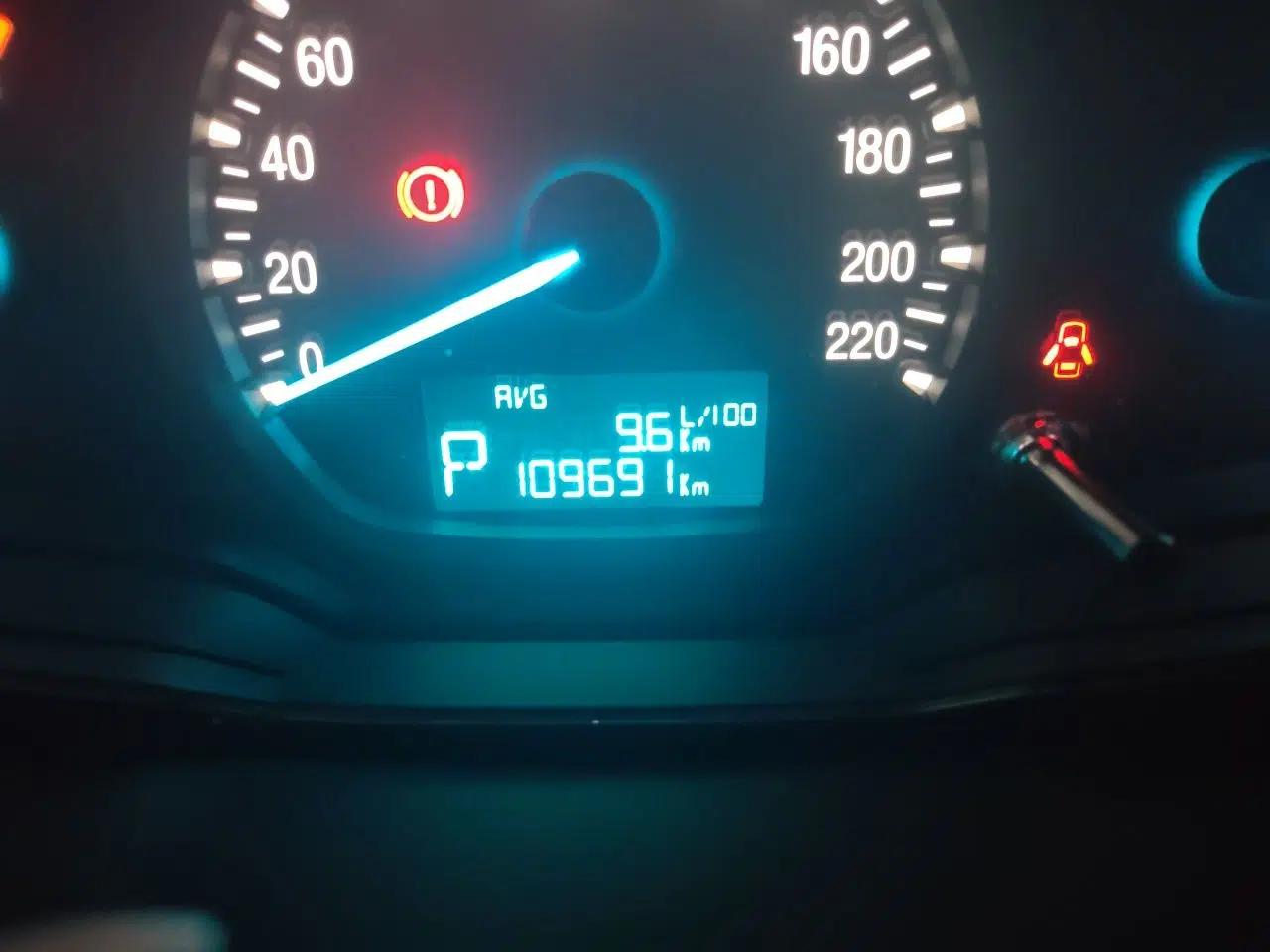 Ford Escort 2017 1.5L Automatic Comfort Model — миниатюра 12