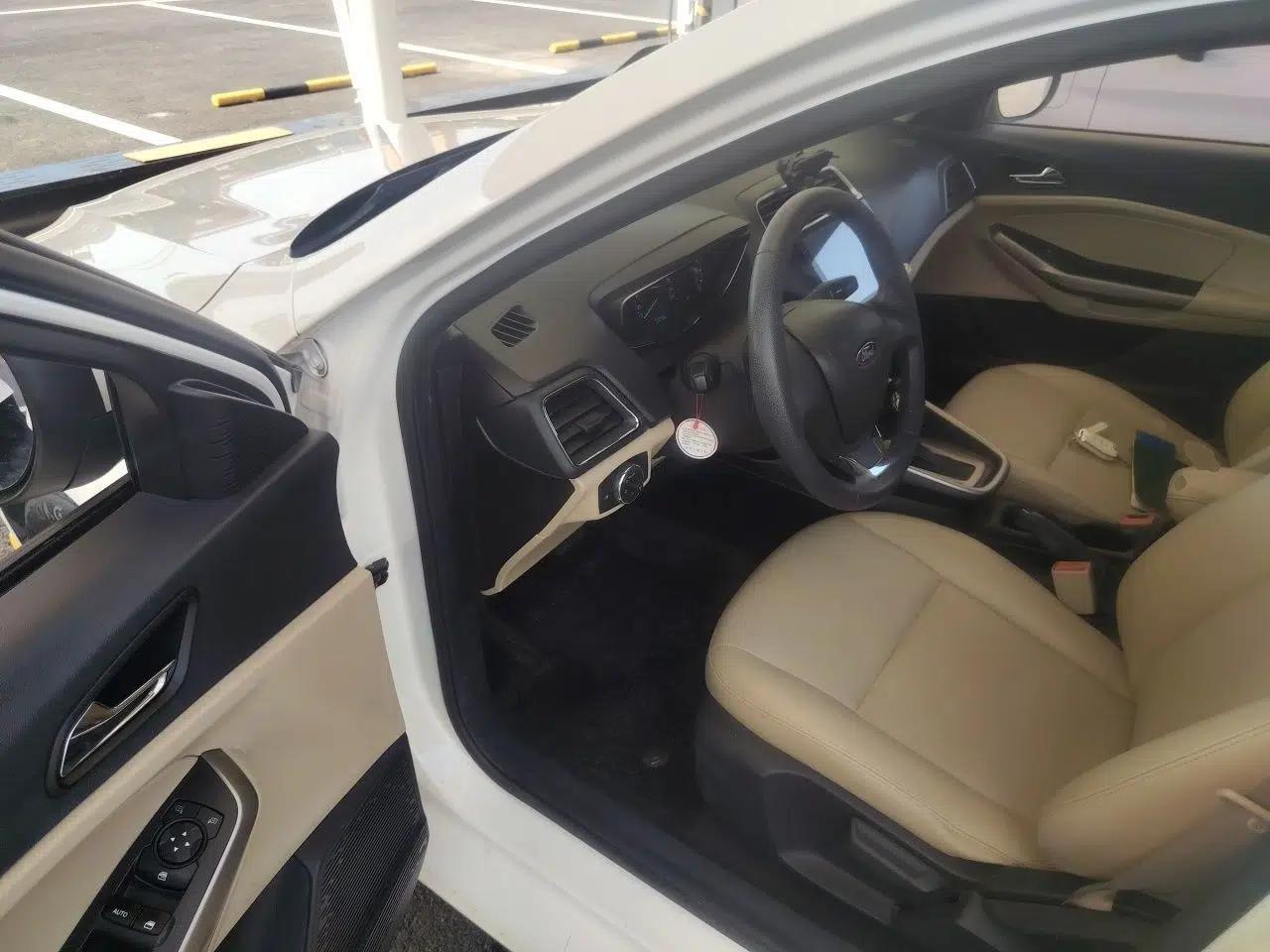 Ford Escort 2017 Revised Version 1.5L Automatic Comfort Edition — миниатюра 16