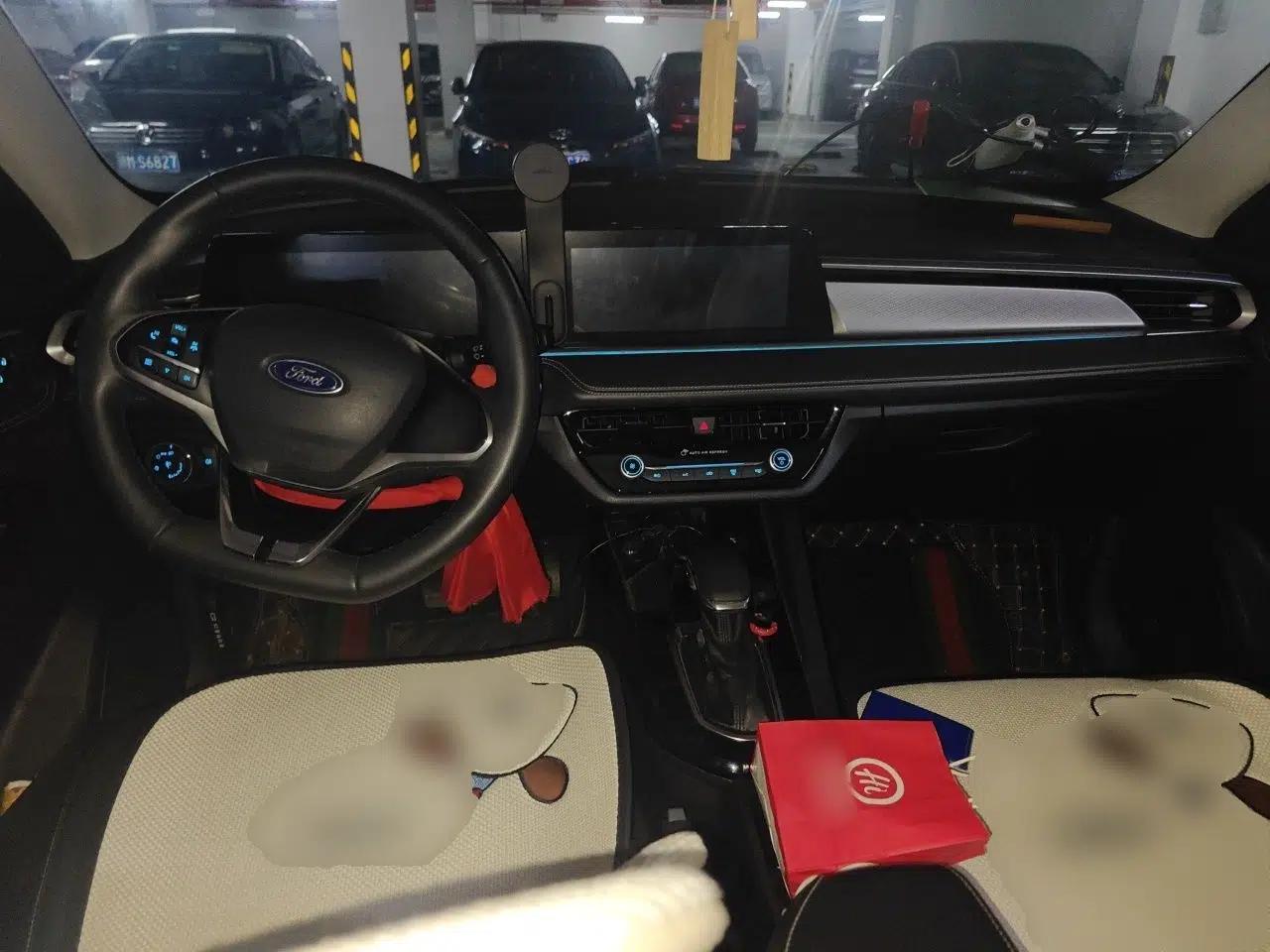 Ford Escort 2021 1.5L Automatic Diamond Edition — миниатюра 9