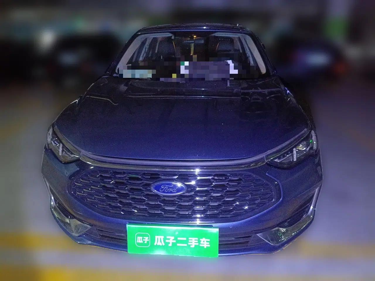 Ford Escort 2021 1.5L Automatic Platinum Edition — миниатюра 2