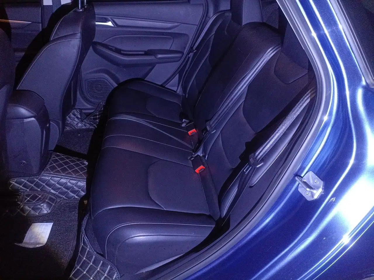 Ford Escort 2021 1.5L Automatic Platinum Edition — миниатюра 17