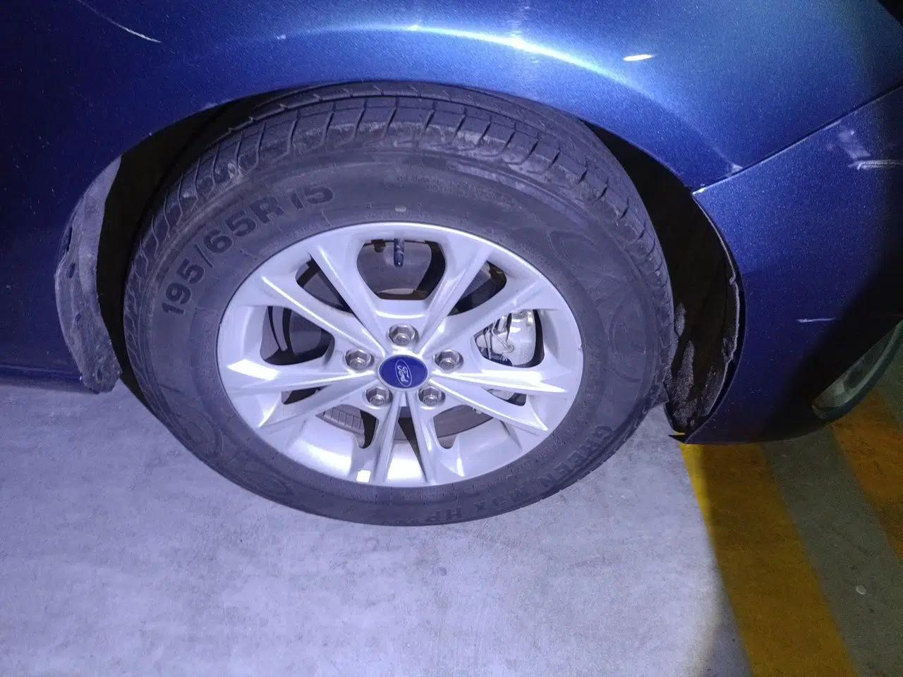 Ford Escort 2021 1.5L Automatic Platinum Edition — миниатюра 8