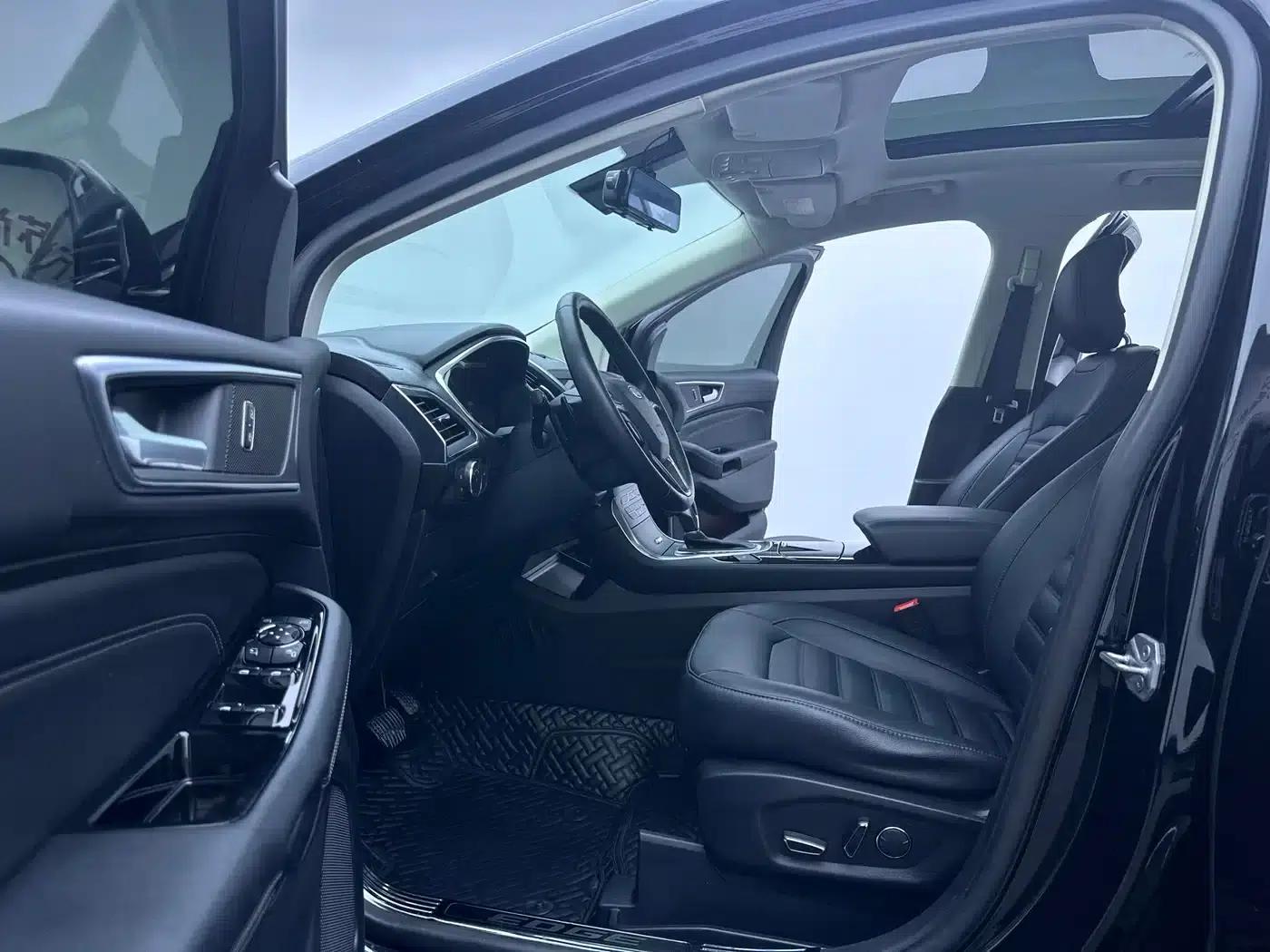 Edge 2018 EcoBoost 245 2WD Luxury 7-seater (National V Emission Standard) — миниатюра 14