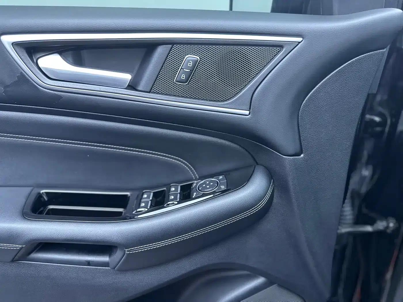 Edge 2018 EcoBoost 245 2WD Luxury 7-seater (National V Emission Standard) — миниатюра 15