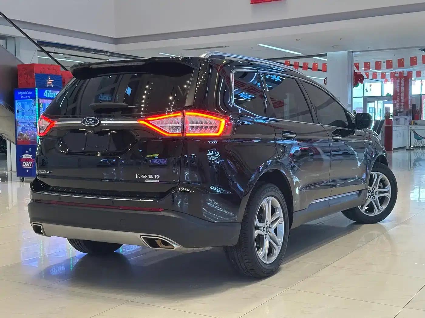 Edge 2018 EcoBoost 245 2WD Luxury 7-seater (National V Emission Standard) — миниатюра 5