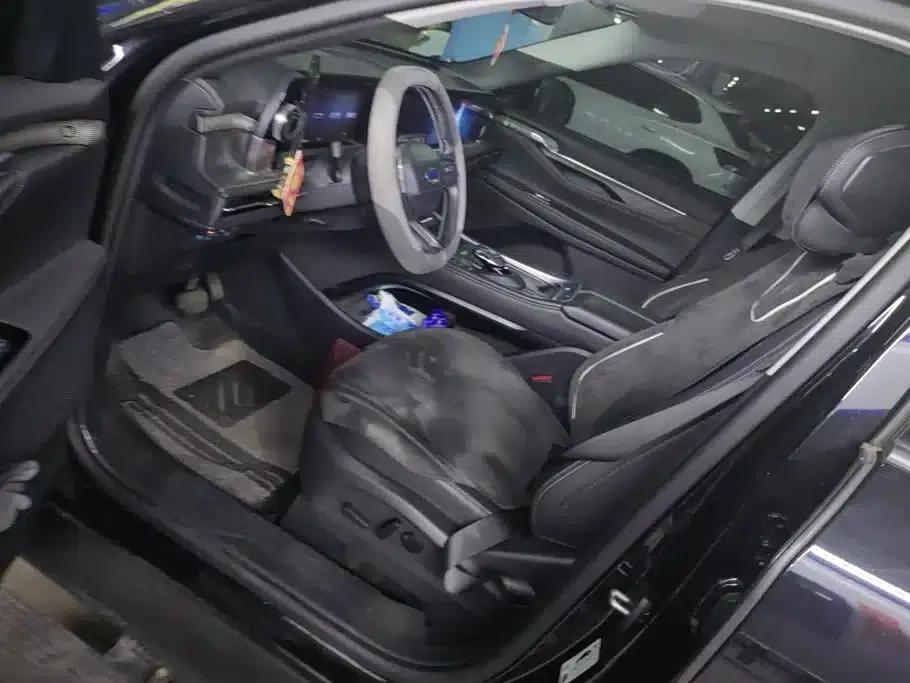 2025 Ford Edge L 2.0T EcoBoost 2WD 7-Seat Luxury — миниатюра 9