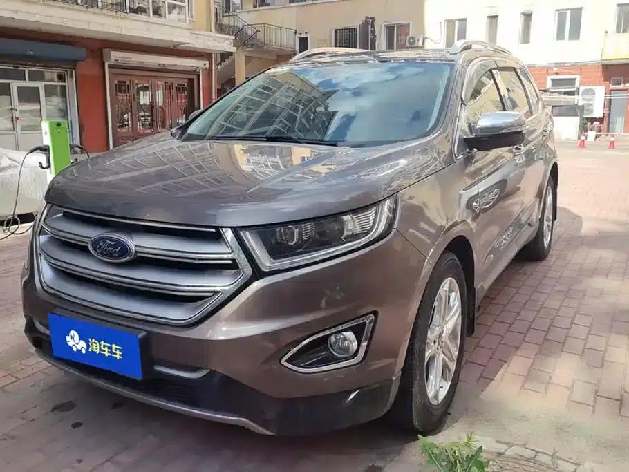 2016 Ford Edge EcoBoost 245 2WD Luxury 7-seater — миниатюра 1