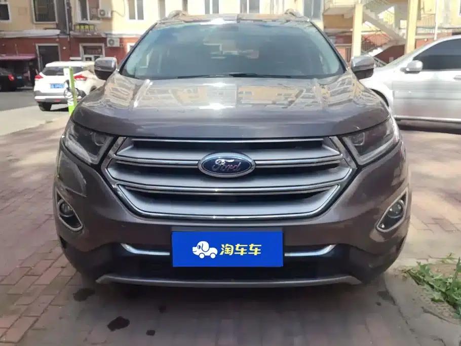 2016 Ford Edge EcoBoost 245 2WD Luxury 7-seater — миниатюра 2
