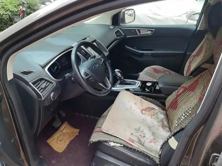 2016 Ford Edge EcoBoost 245 2WD Luxury 7-seater — миниатюра 9