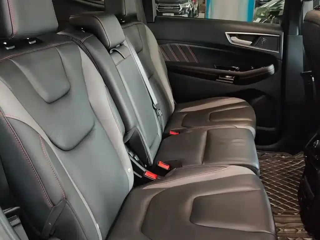 2020 Ford Edge EcoBoost 245 2WD ST-Line 5-seater — миниатюра 4
