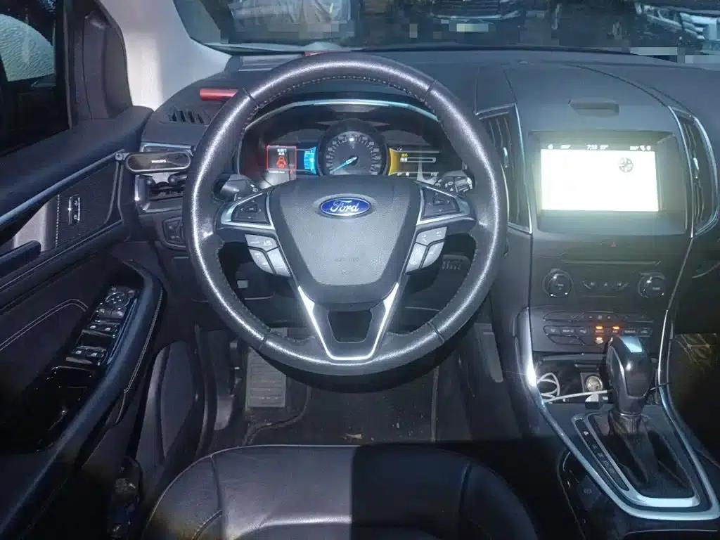 Edge 2018 EcoBoost 245 2WD Luxury 7-seater (National V Emission Standard) — миниатюра 3