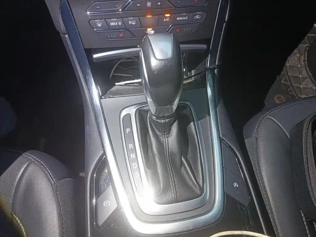 Edge 2018 EcoBoost 245 2WD Luxury 7-seater (National V Emission Standard) — миниатюра 7