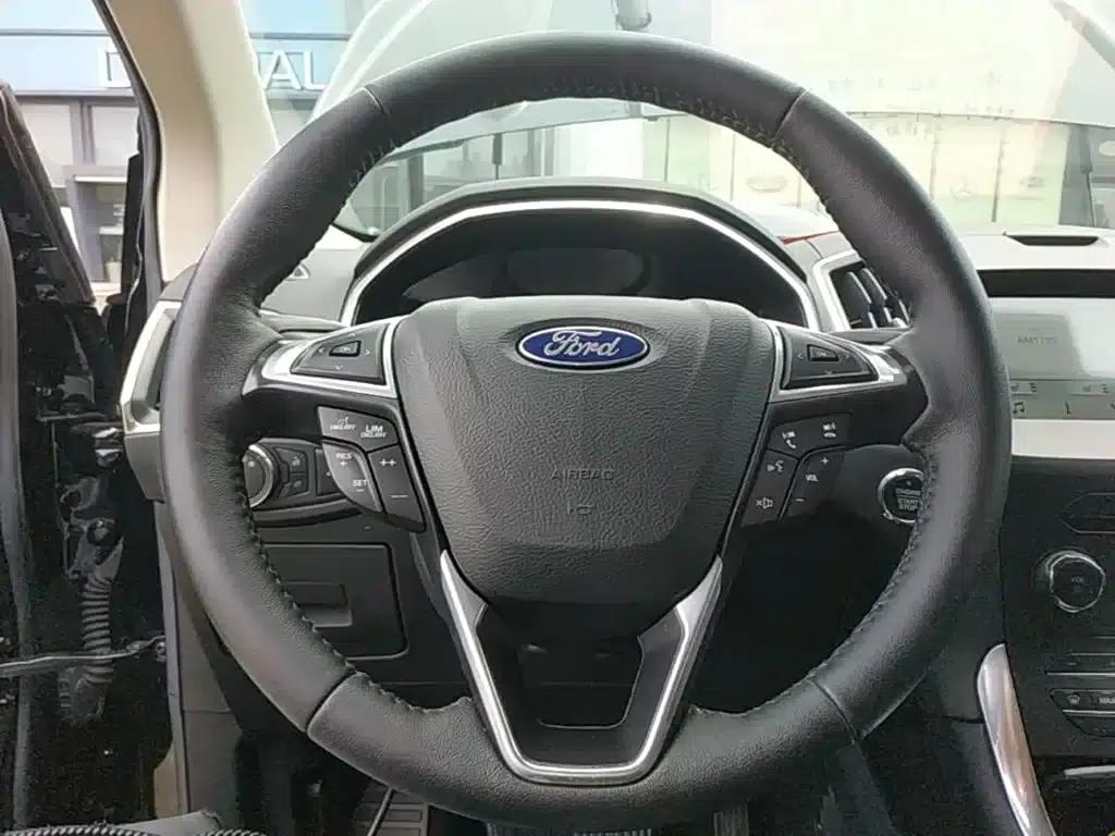 Edge 2018 EcoBoost 245 2WD Luxury 7-seater (National V Emission Standard) — миниатюра 11