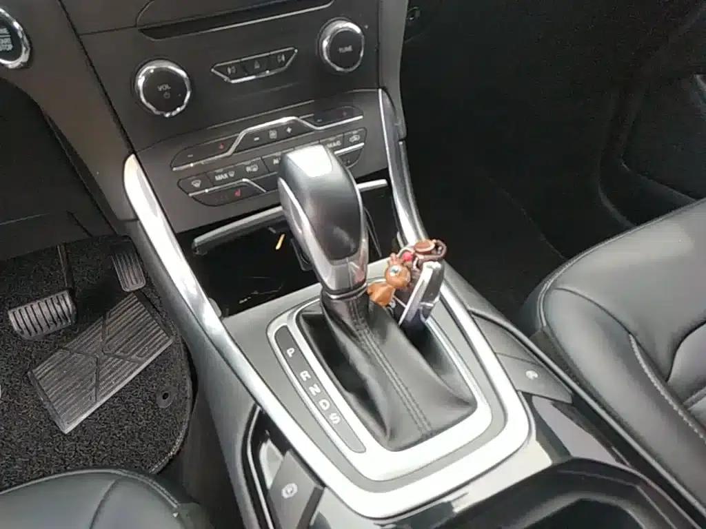 Edge 2018 EcoBoost 245 2WD Luxury 7-seater (National V Emission Standard) — миниатюра 14