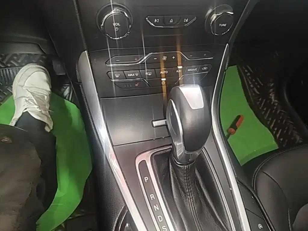 Edge 2018 EcoBoost 245 2WD Luxury 7-seater (National V Emission Standard) — миниатюра 14