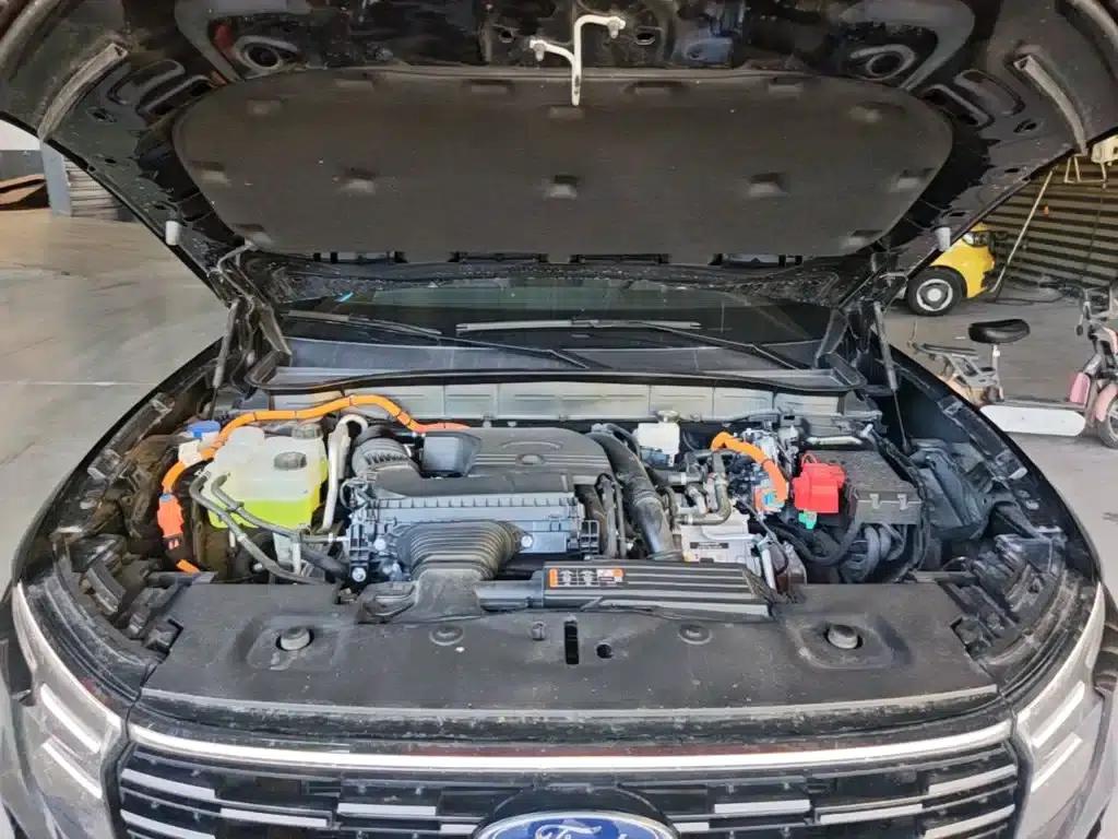 2026 Ford Edge L 2.0T EcoBoost E Hybrid AWD 7-Seat Supreme Edition — миниатюра 20