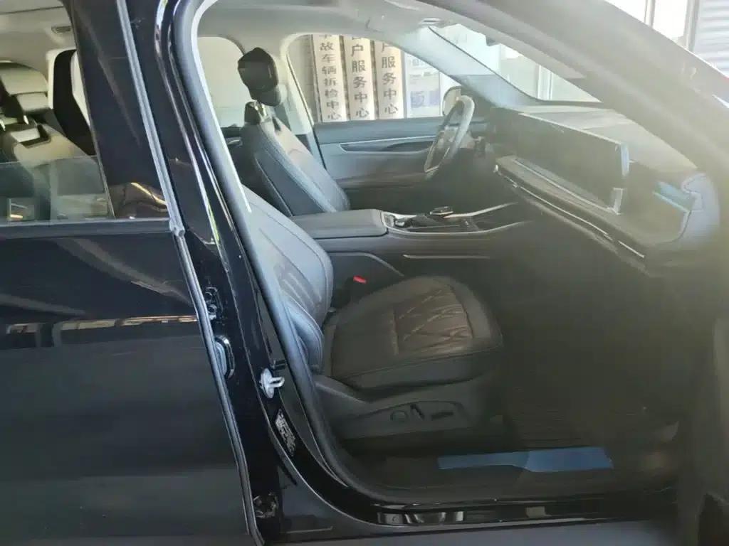 2026 Ford Edge L 2.0T EcoBoost E Hybrid AWD 7-Seat Supreme Edition — миниатюра 25