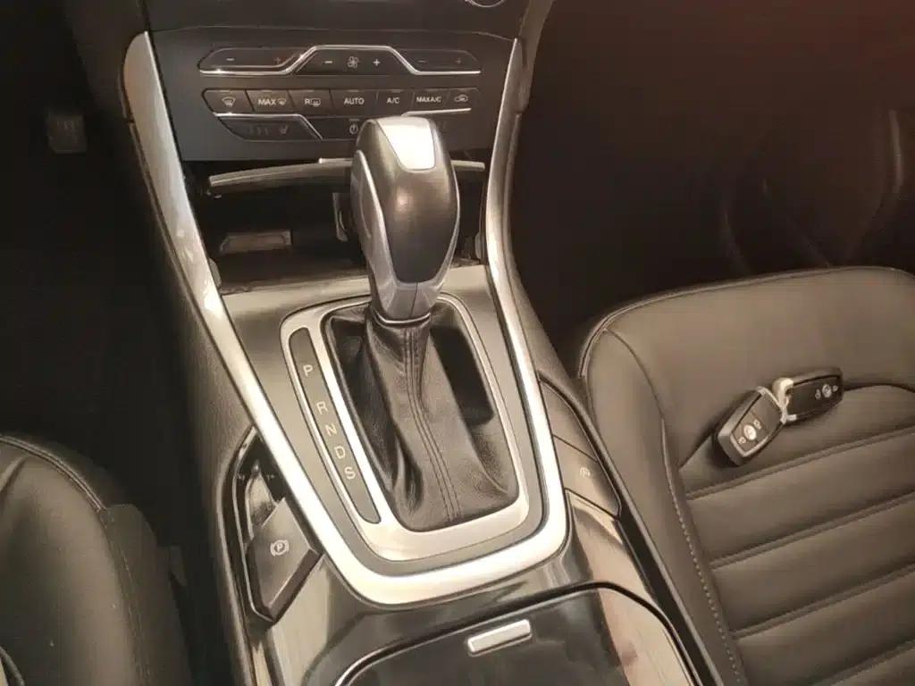 Edge 2018 EcoBoost 245 2WD Luxury 7-seater (National V Emission Standard) — миниатюра 14