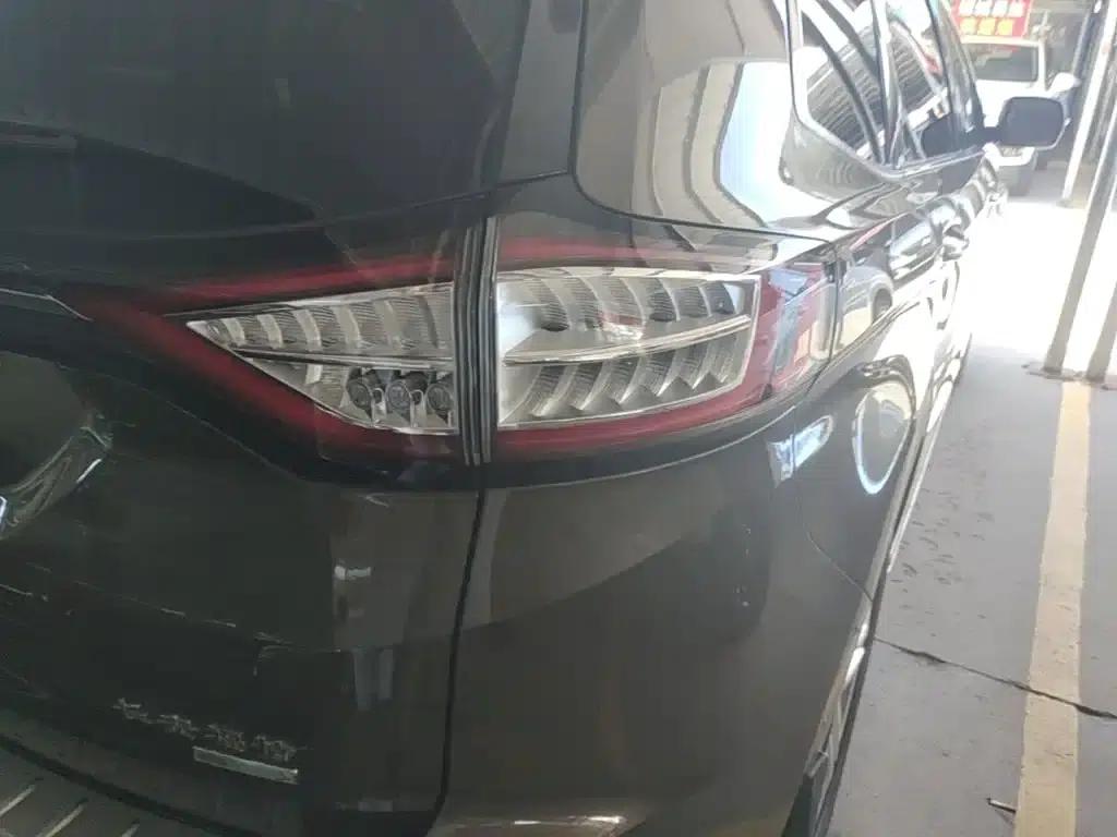 Edge 2018 EcoBoost 245 2WD Luxury 7-seater (National V Emission Standard) — миниатюра 8
