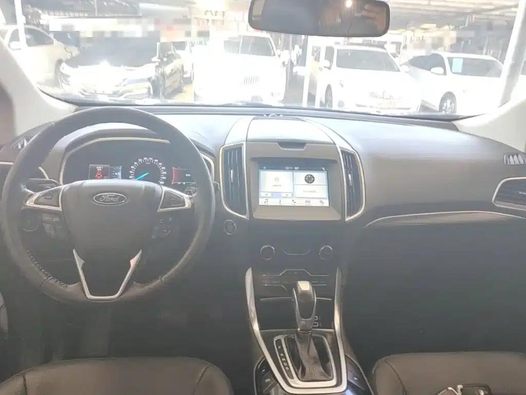 Edge 2018 EcoBoost 245 2WD Luxury 7-seater (National V Emission Standard) — миниатюра 10