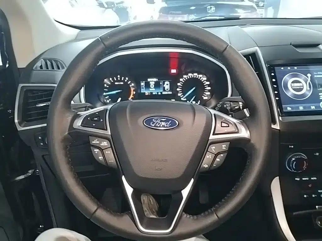 Edge 2018 EcoBoost 245 2WD Platinum Edition 7-seater (China V emission standard) — миниатюра 11