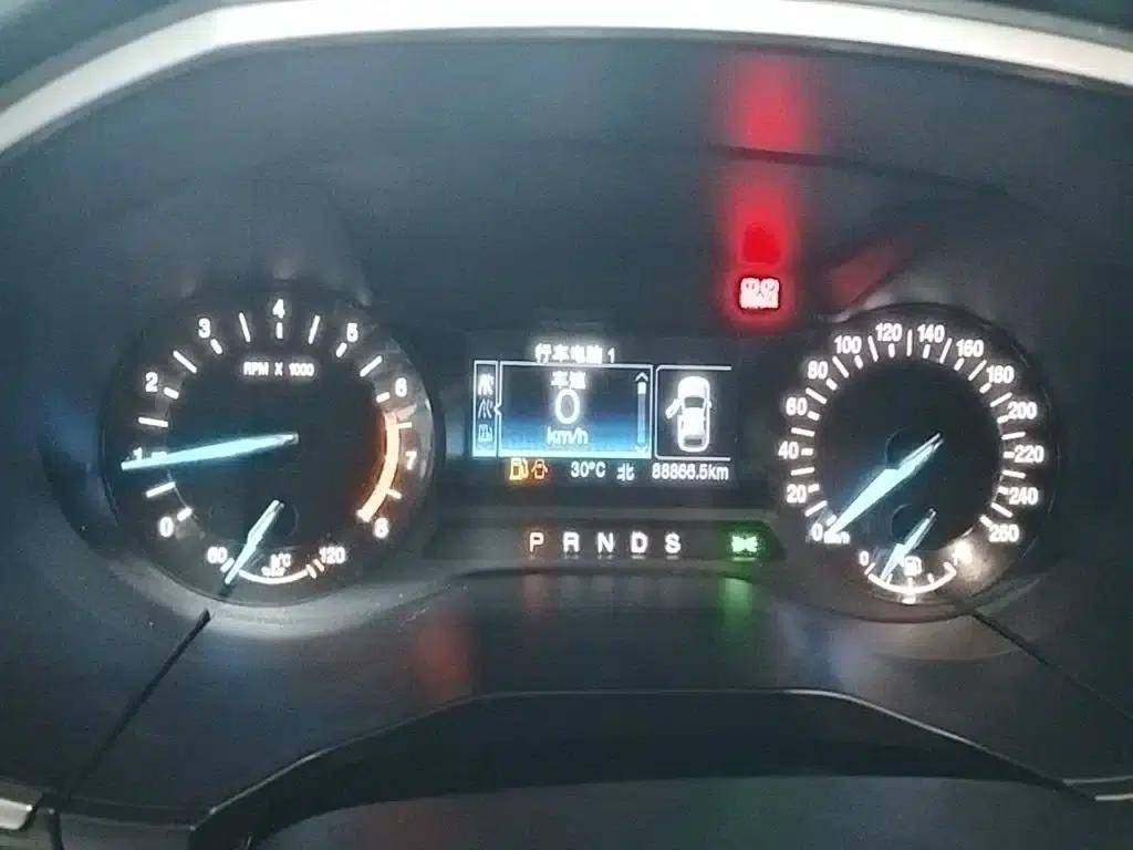 Edge 2018 EcoBoost 245 2WD Platinum Edition 7-seater (China V emission standard) — миниатюра 12