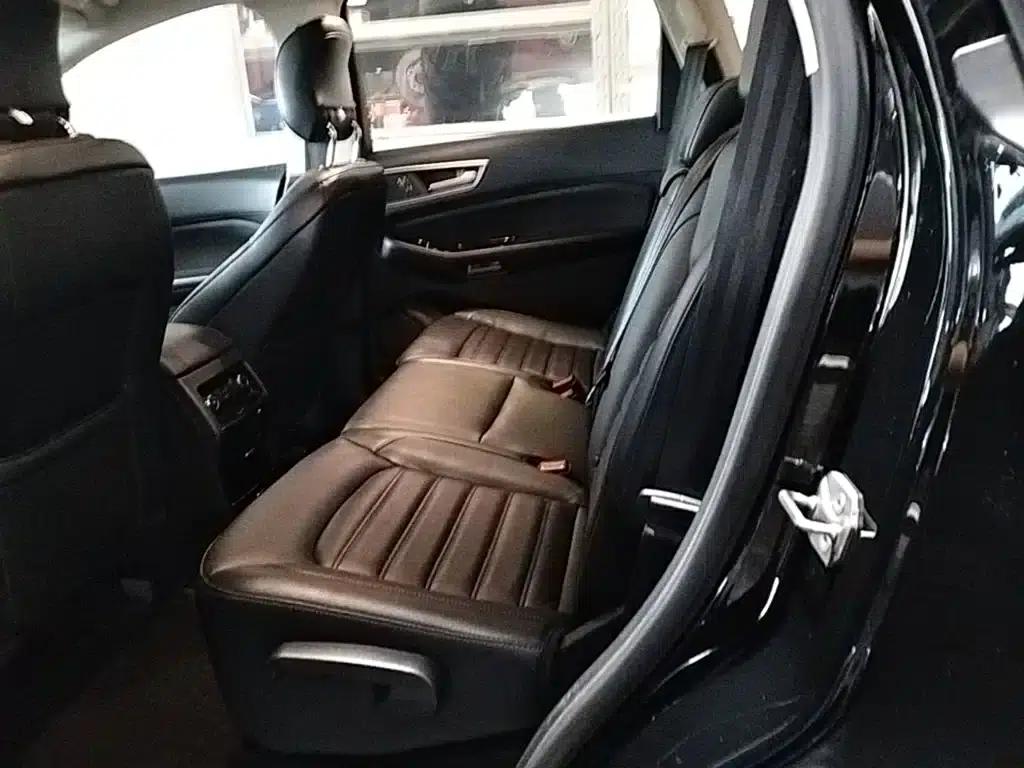 Edge 2018 EcoBoost 245 2WD Platinum Edition 7-seater (China V emission standard) — миниатюра 17