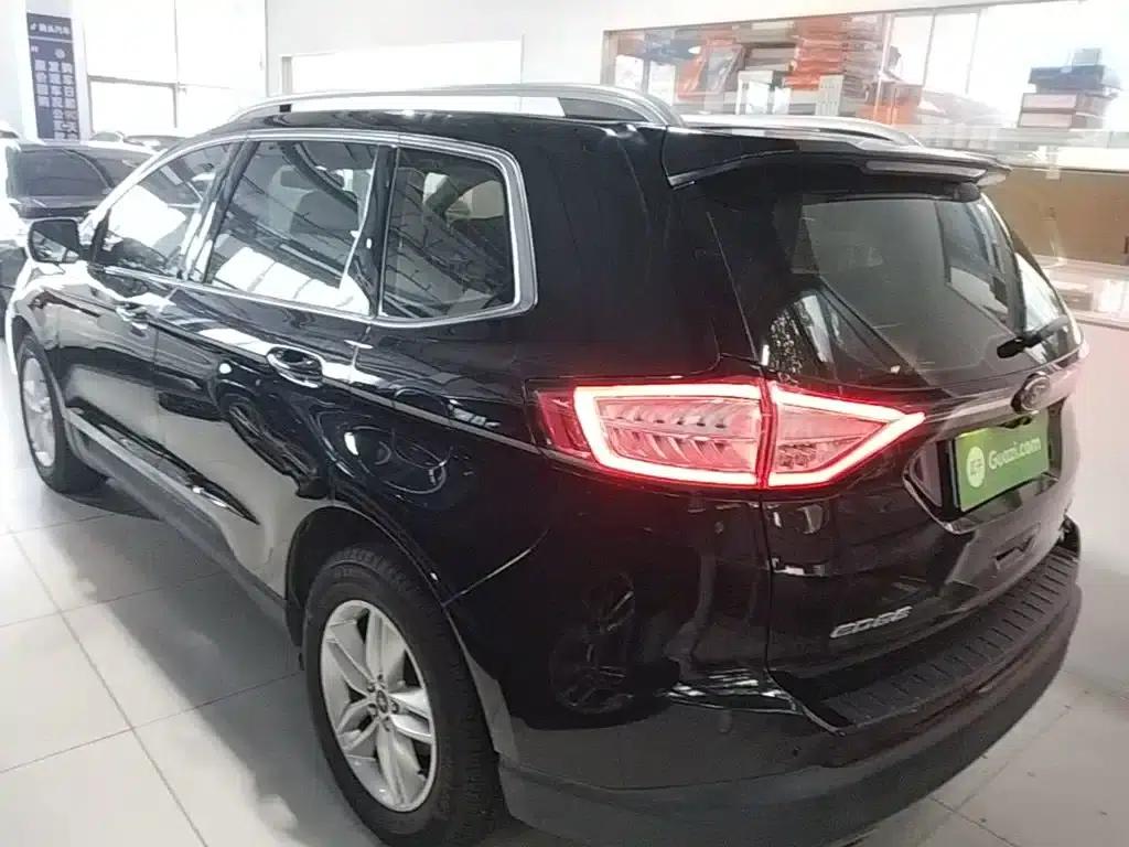 Edge 2018 EcoBoost 245 2WD Platinum Edition 7-seater (China V emission standard) — миниатюра 5