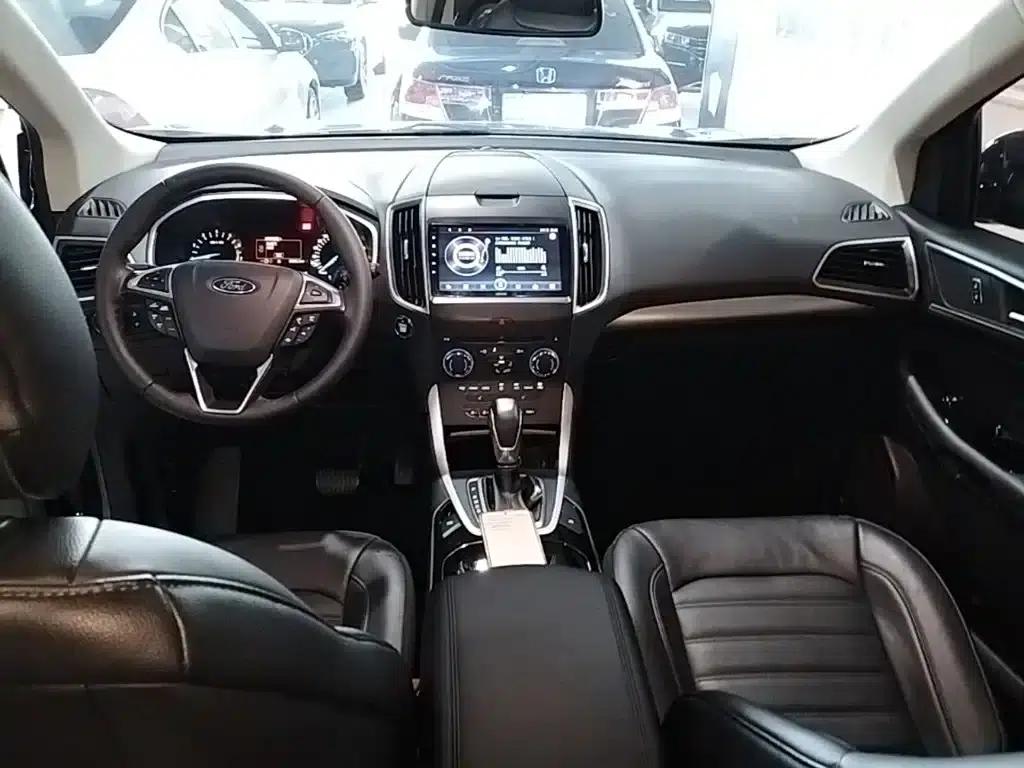 Edge 2018 EcoBoost 245 2WD Platinum Edition 7-seater (China V emission standard) — миниатюра 10