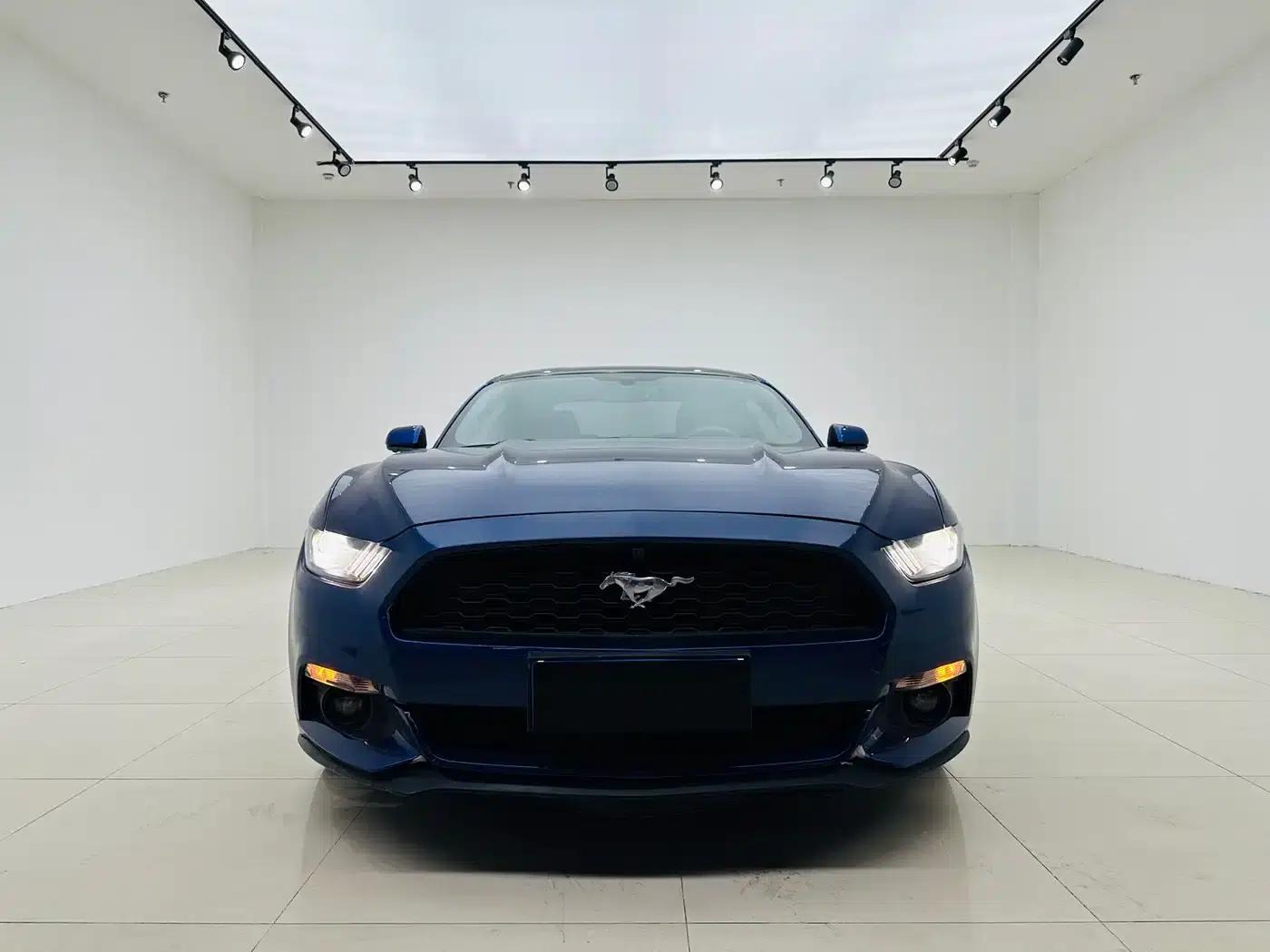 2016 Mustang 2.3T US Spec — миниатюра 2