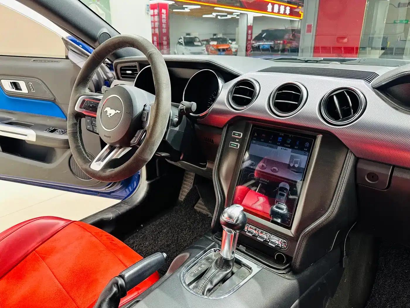 2016 Mustang 2.3T US Spec — миниатюра 11