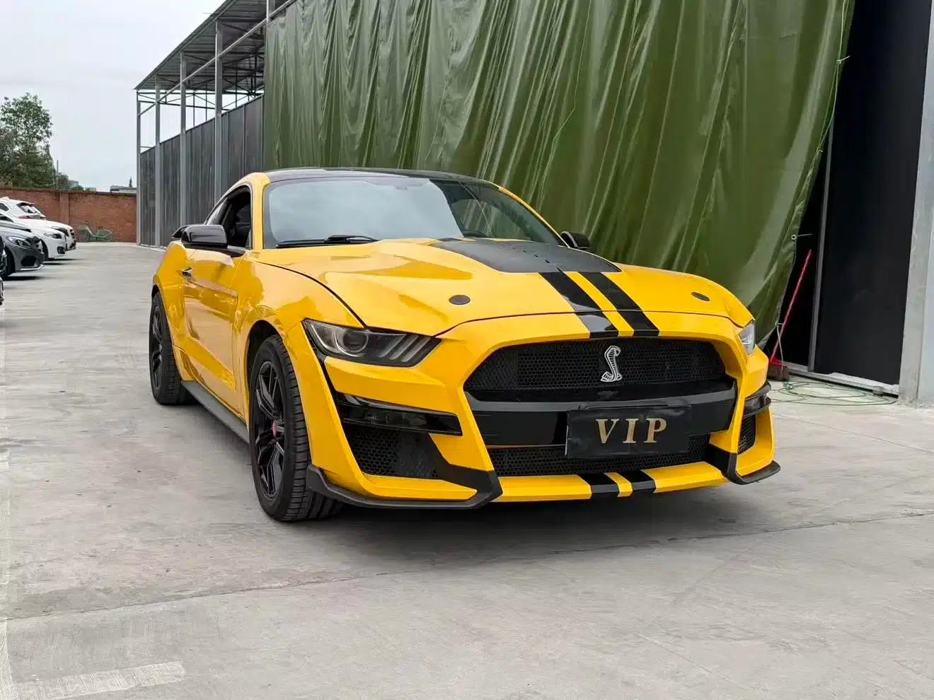 2017 Mustang 2.3T Sport Edition — миниатюра 3