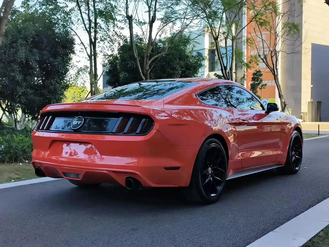 2017 Mustang 2.3T Sport Edition — миниатюра 8
