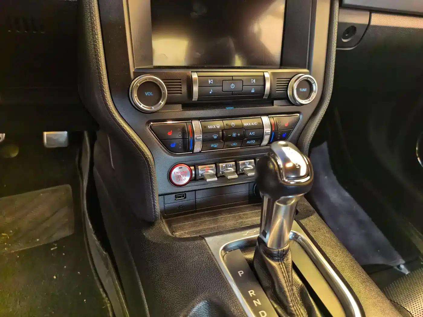 2019 Mustang 2.3L EcoBoost — миниатюра 9