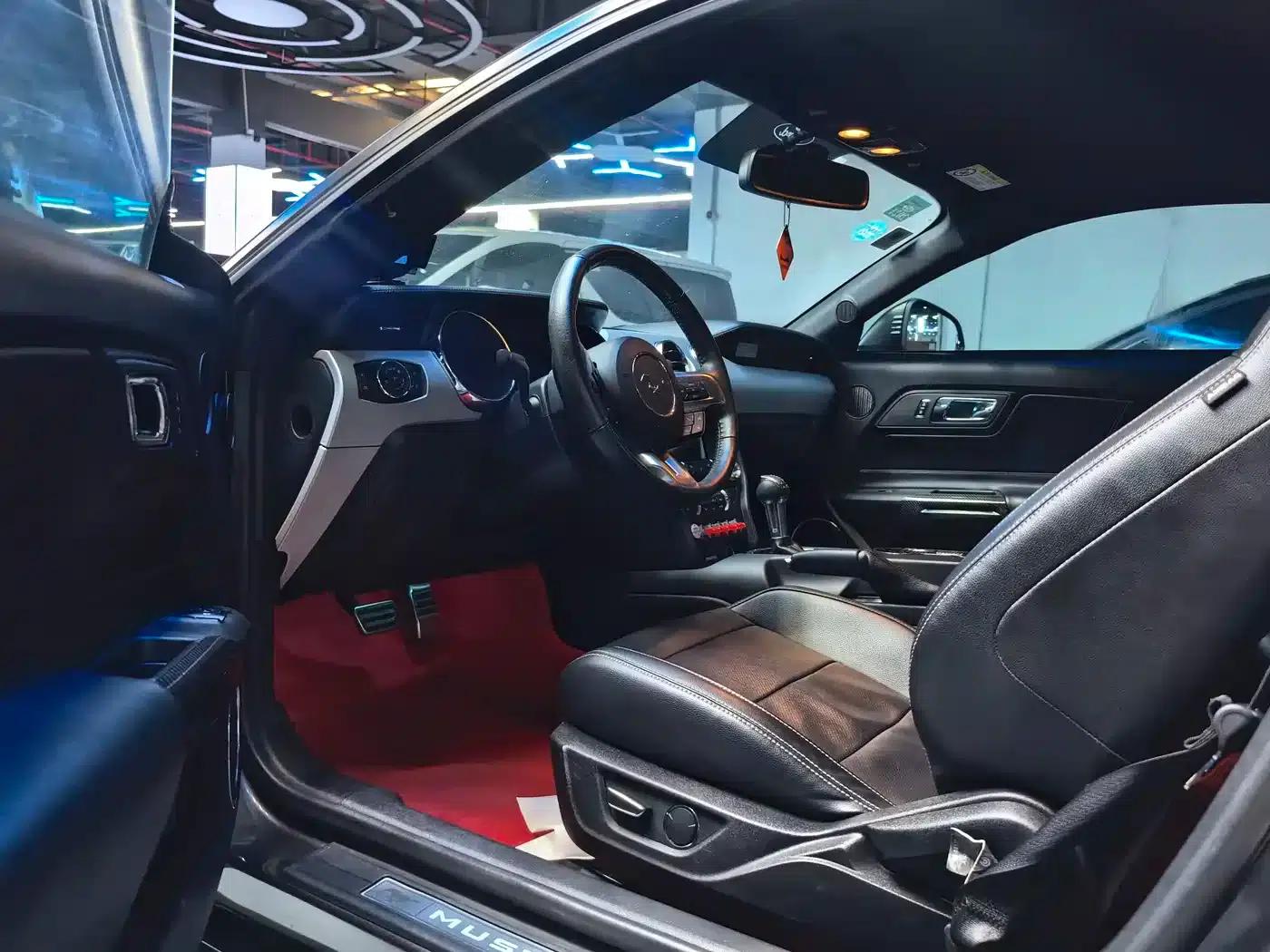 2015 Mustang 2.3T Performance Edition — миниатюра 11