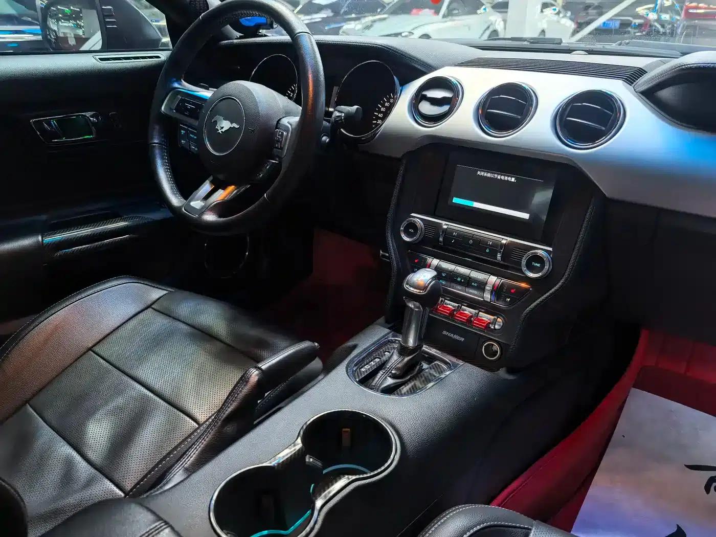 2015 Mustang 2.3T Performance Edition — миниатюра 13