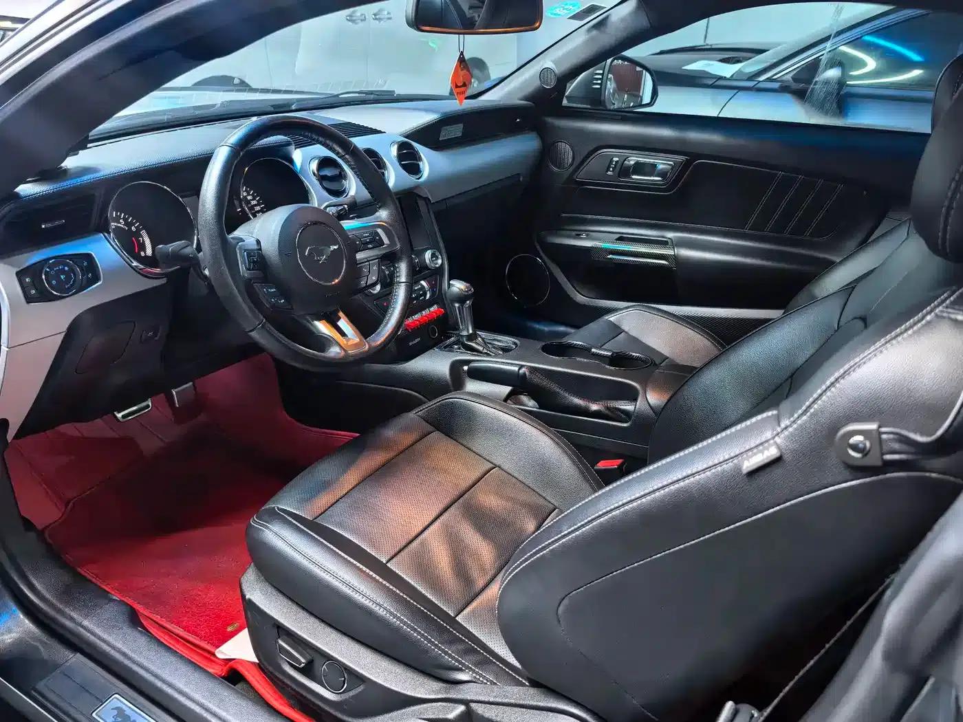 2015 Mustang 2.3T Performance Edition — миниатюра 4