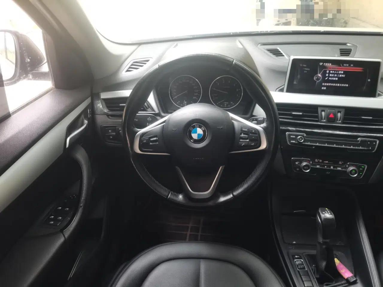 BMW X1 2016 sDrive18Li Fashion Model — миниатюра 9