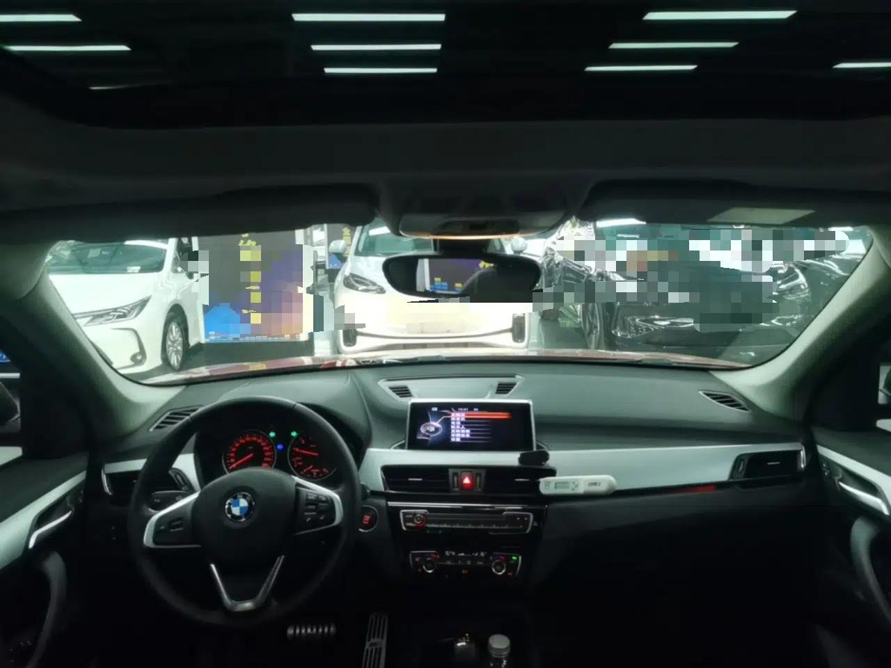 BMW X1 2016 sDrive18Li Fashion Model — миниатюра 21