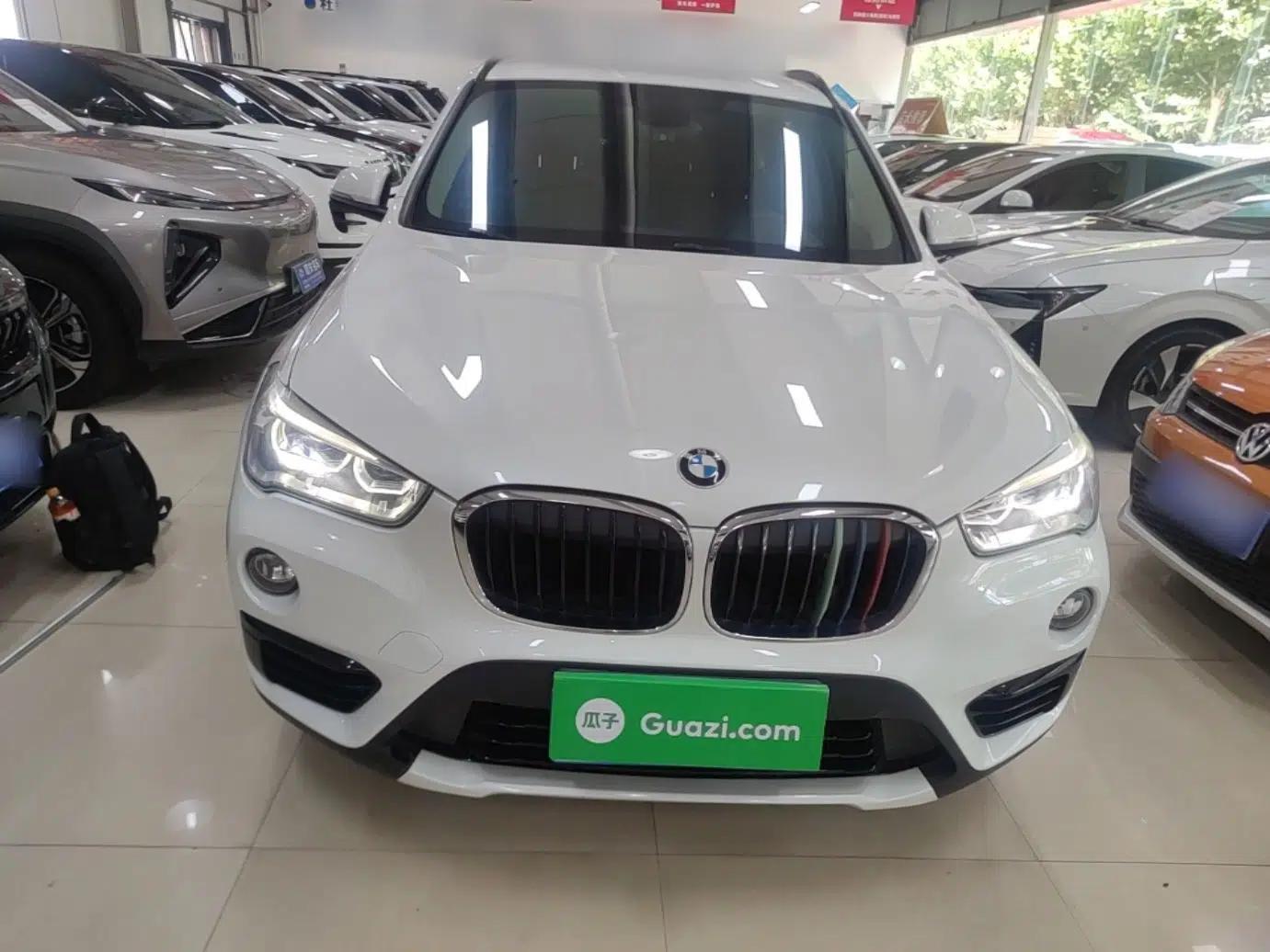 BMW X1 2018 sDrive18Li Luxury Model — миниатюра 2