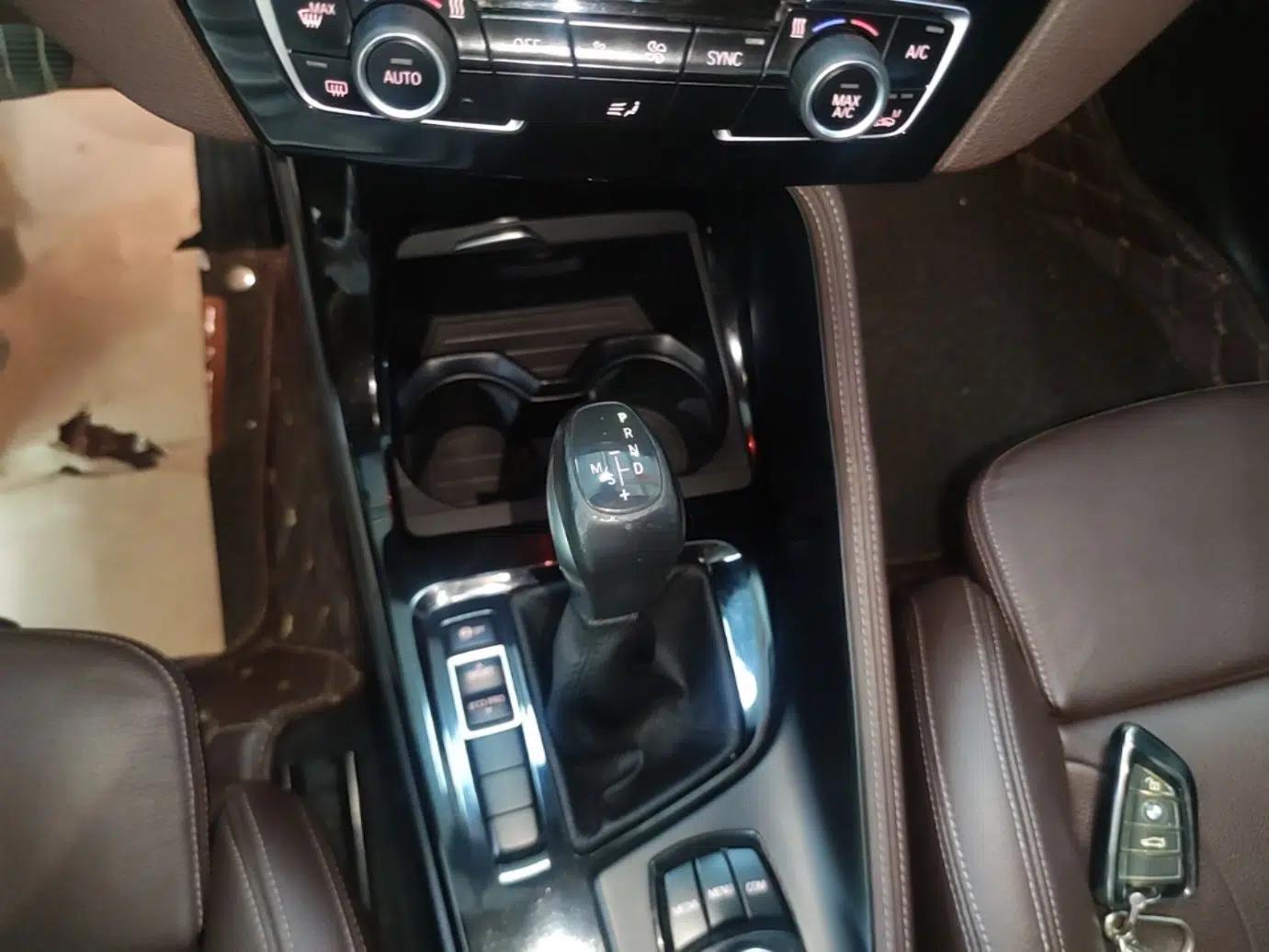 BMW X1 2018 sDrive18Li Luxury Model — миниатюра 16