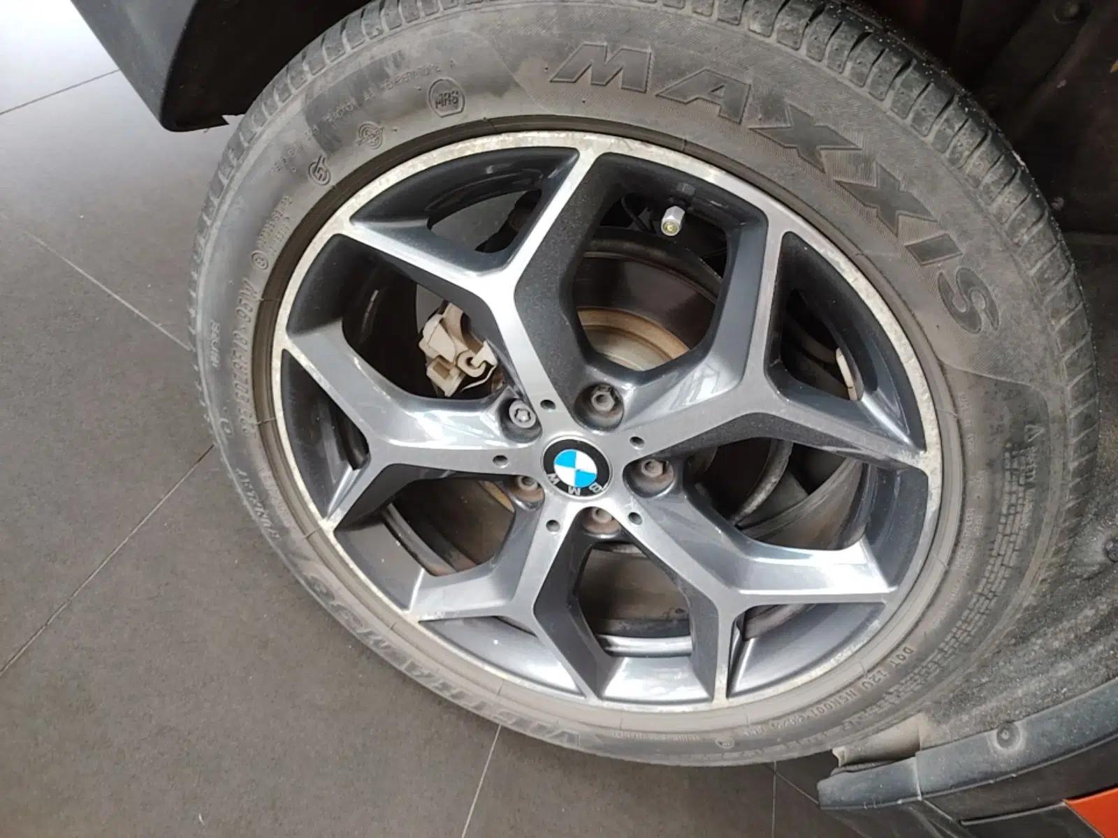 BMW X1 2016 sDrive18Li Luxury Model — миниатюра 11
