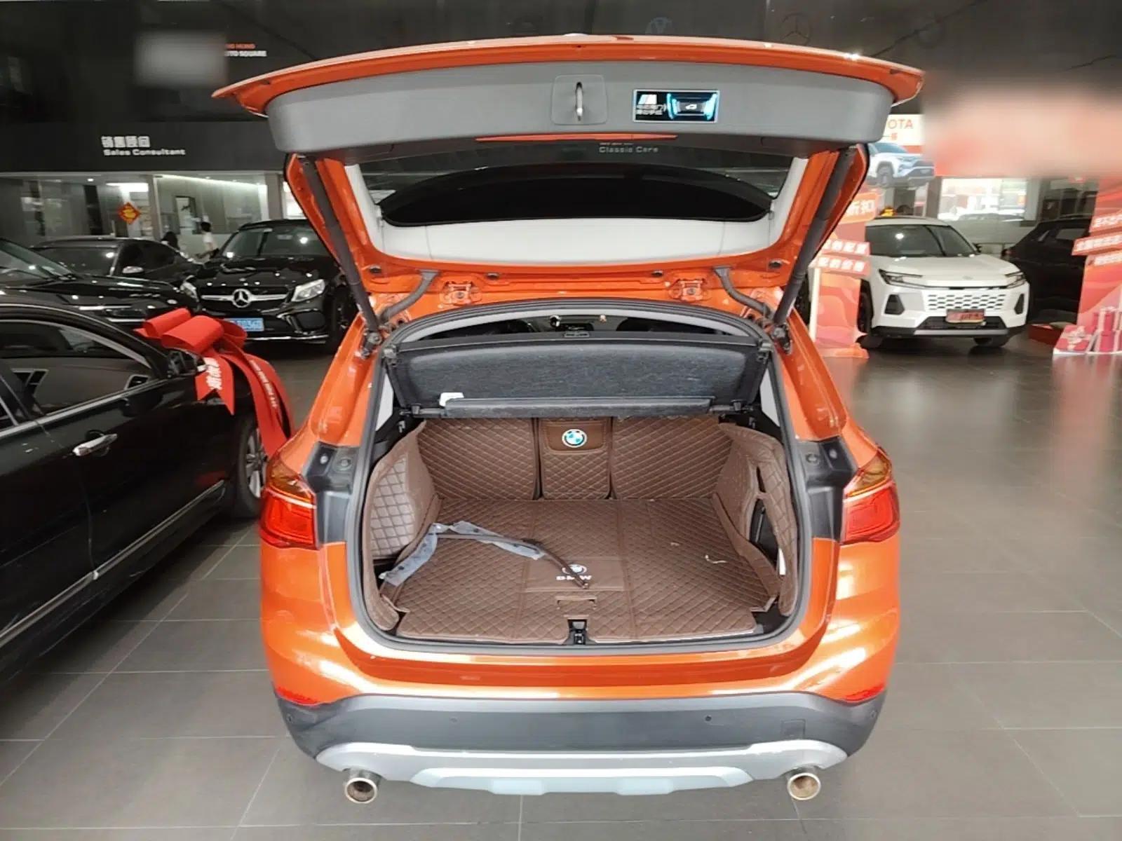 BMW X1 2016 sDrive18Li Luxury Model — миниатюра 22