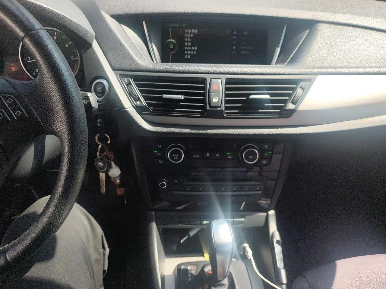BMW X1 2012 sDrive18i Luxury Edition — миниатюра 13