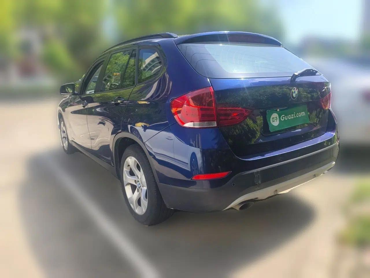 BMW X1 2012 sDrive18i Luxury Edition — миниатюра 4