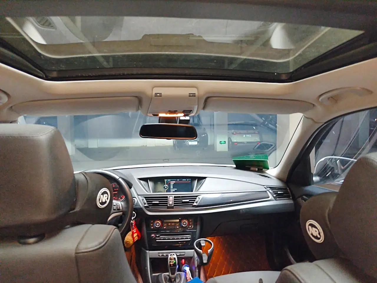 BMW X1 2015 sDrive18i Leading Edition — миниатюра 18