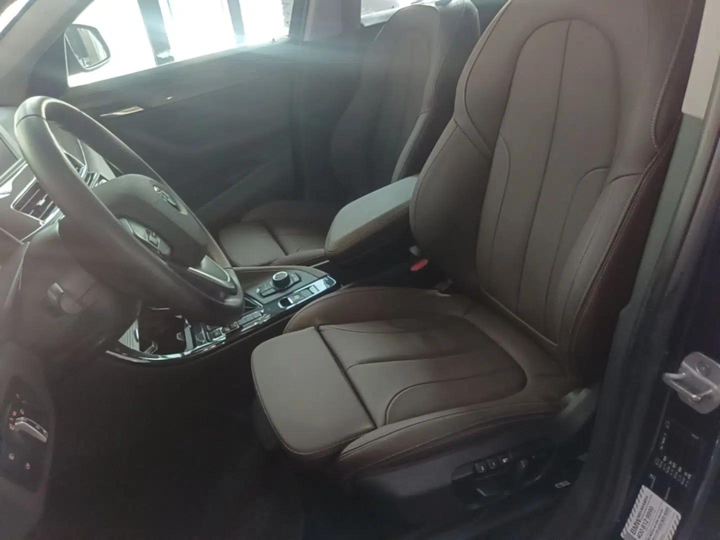 BMW X1 2019 sDrive18Li Premium Edition — миниатюра 22
